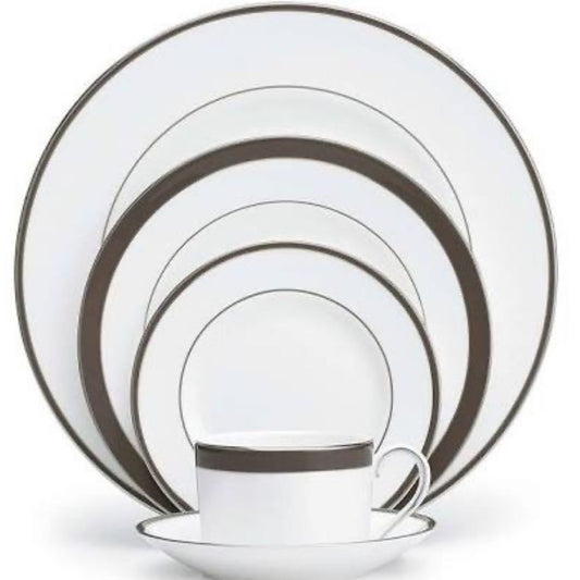 Vera Wang 5 Piece Place Setting Sable Duchesse by WEDGWOOD